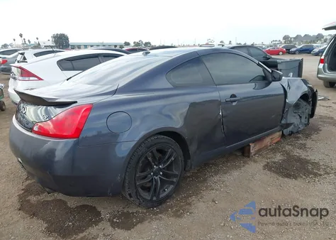 2008 Infiniti G37 Journey z USA, uszkodzony, nr VIN JNKCV64E88M124849